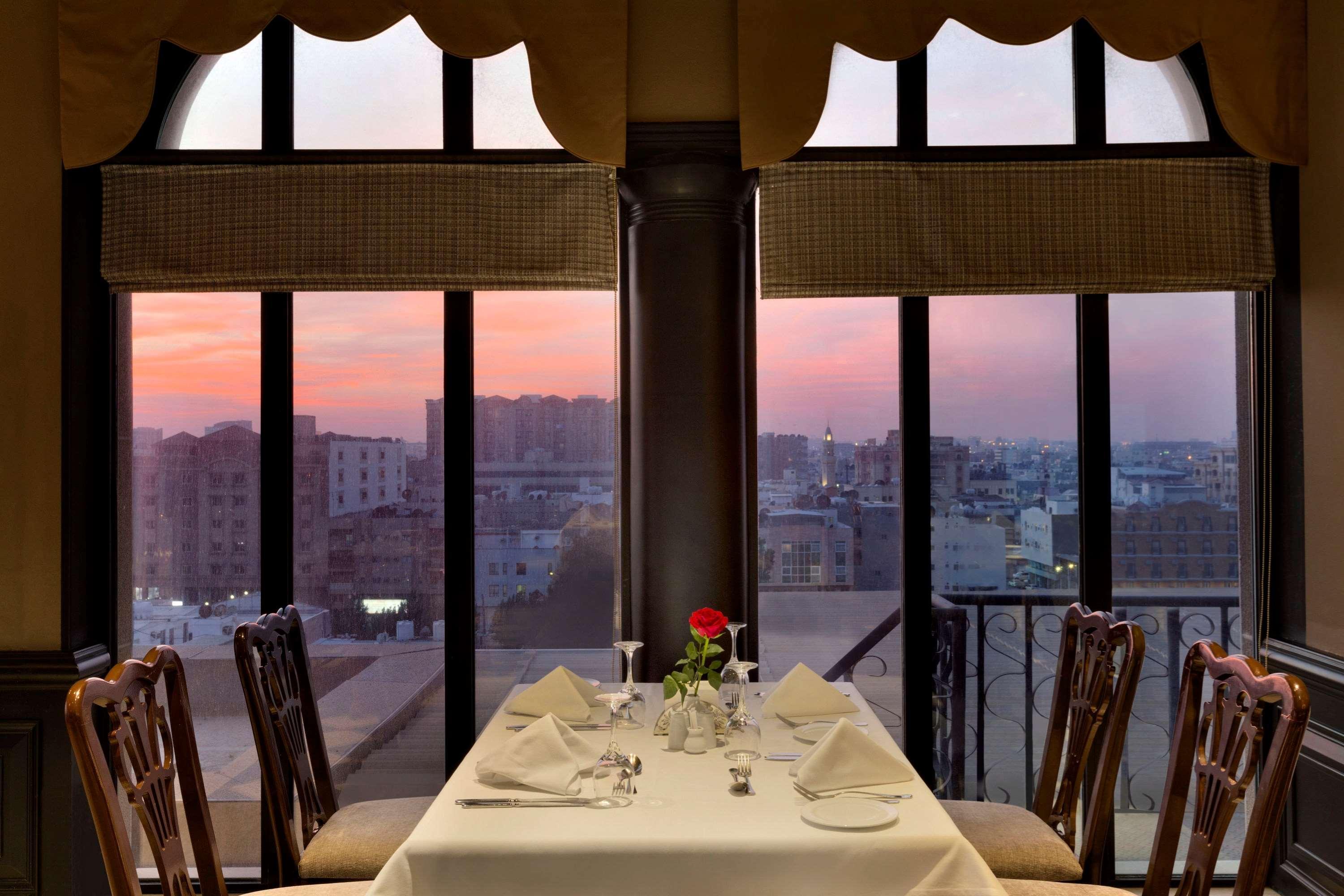 Hawthorn Suites By Wyndham Al-Khubar Exteriér fotografie