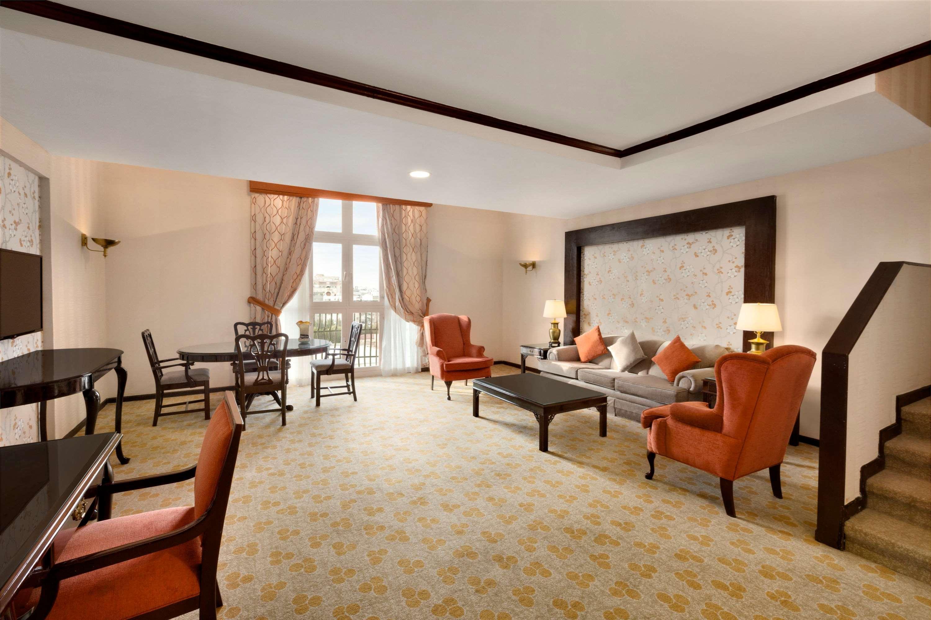 Hawthorn Suites By Wyndham Al-Khubar Exteriér fotografie